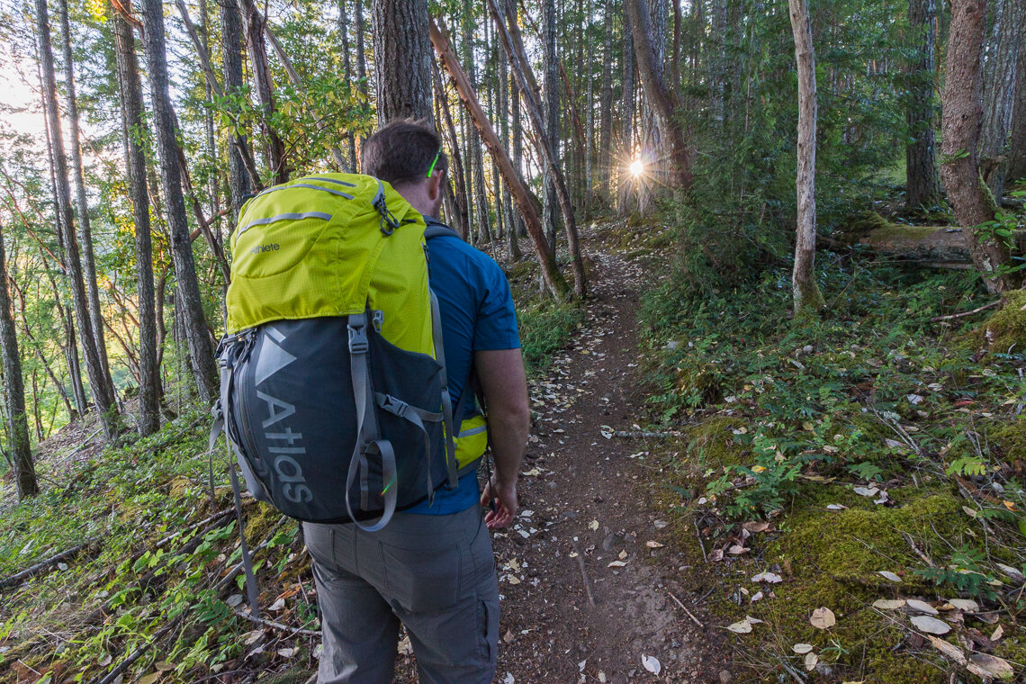Best Camera Backpacks for Hiking (Buying Guide)